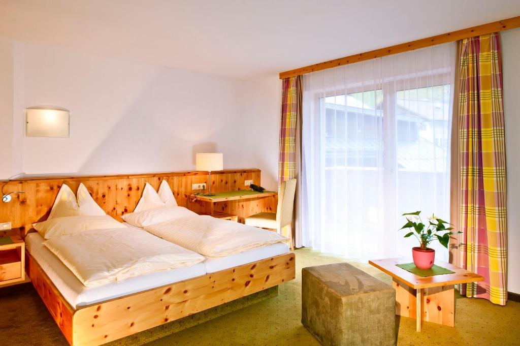 Hotel Mathiesn Obergurgl Zimmer foto